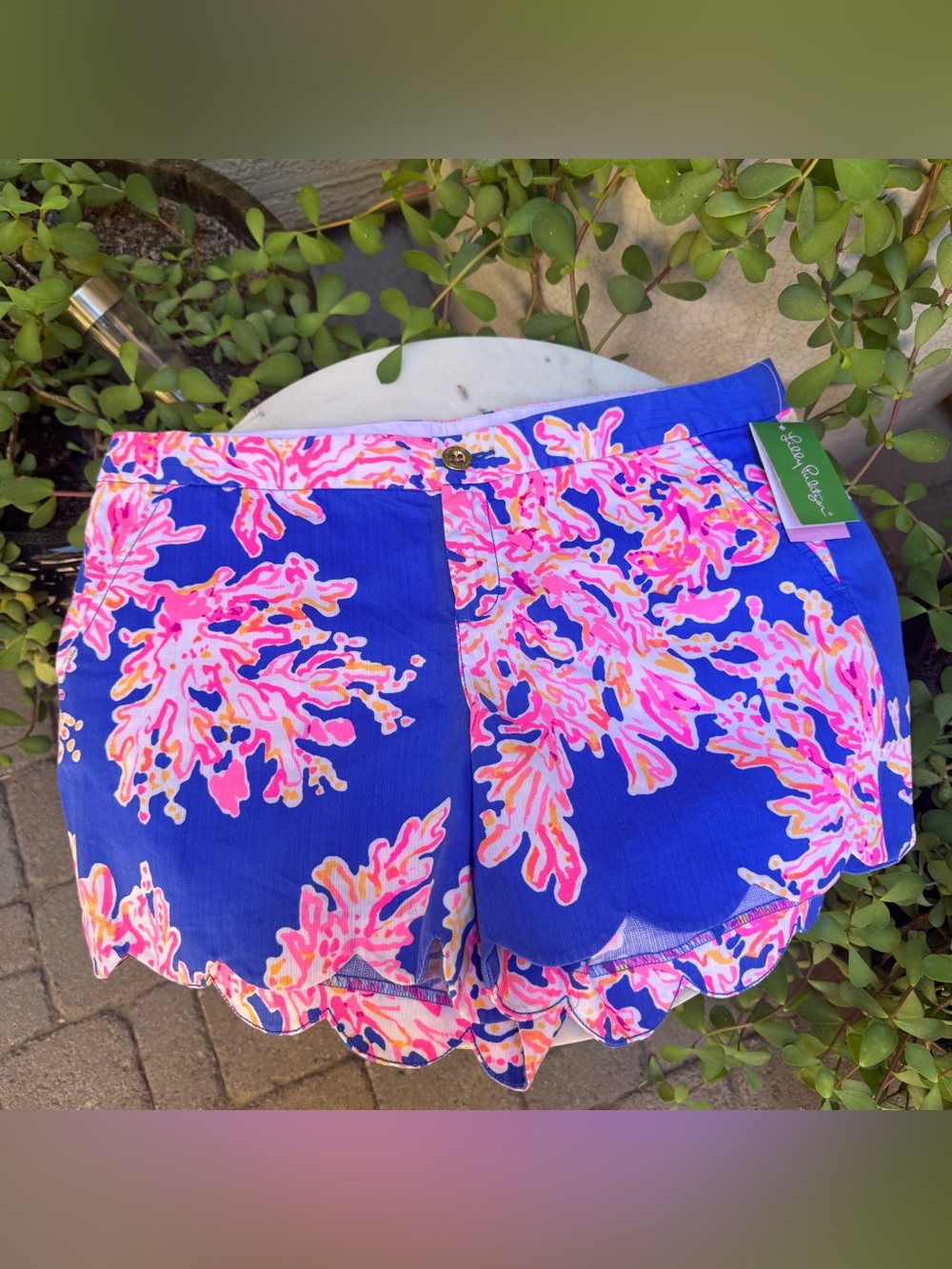 Lilly Pulitzer Buttercup Shorts - Picture 3 of 12